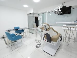Emax Veneers Turkey for UK Patients: Heathio Dental Explained